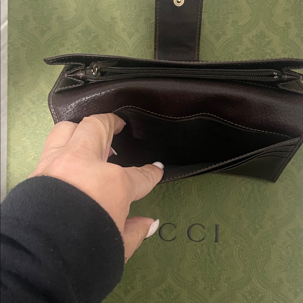 Gucci GG Canvas Wallet - Picture 6 of 11